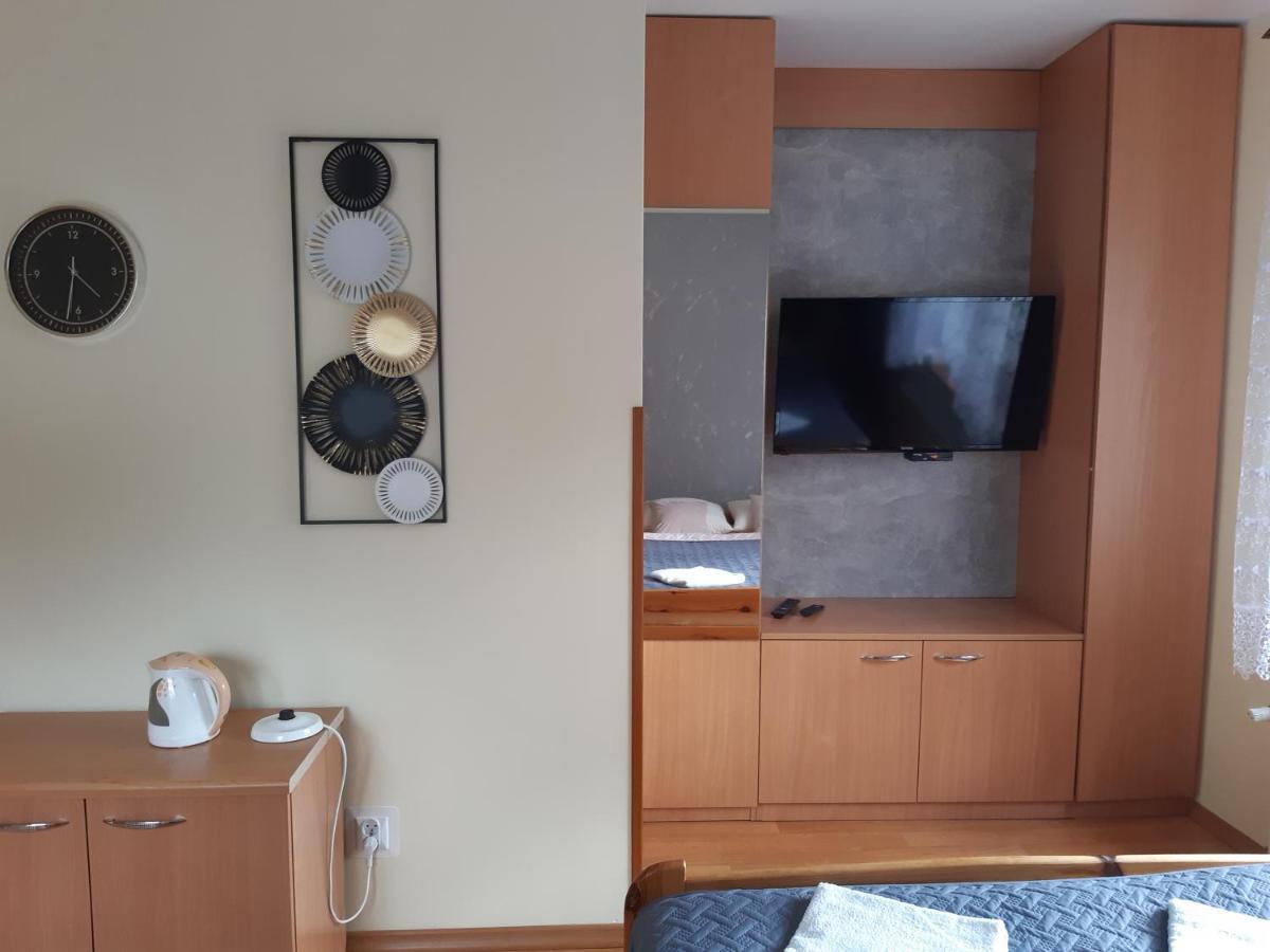 Kornelia Pokoje Goscinne Stronie Śląskie Esterno foto